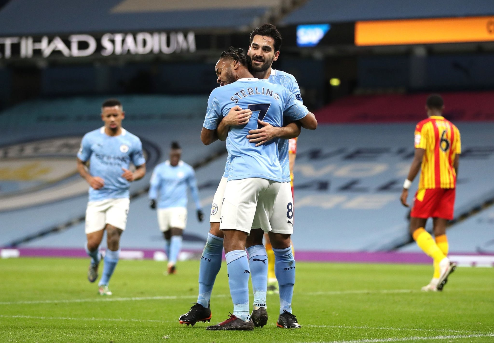 本身的战略 本身的战略